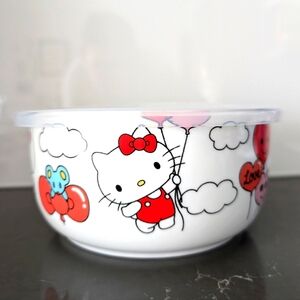 NEW Hello Kitty Bowl with Lid
